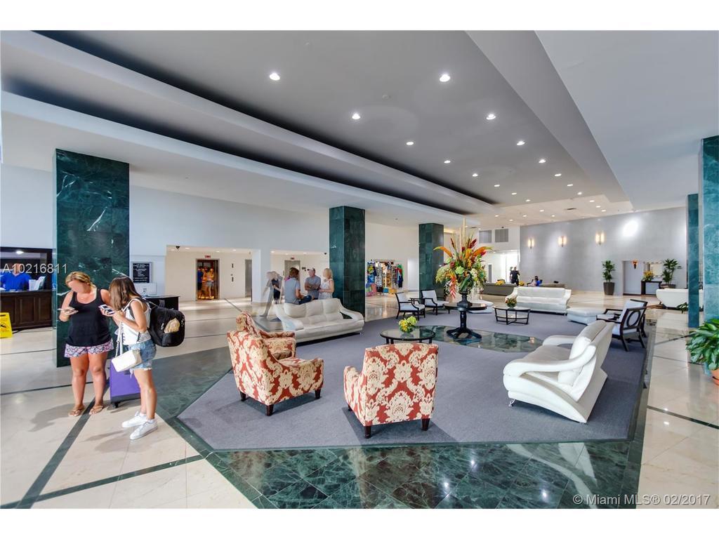 Апартаменти Miami Beachfront With Pool Wifi & Cheap Parking Екстер'єр фото